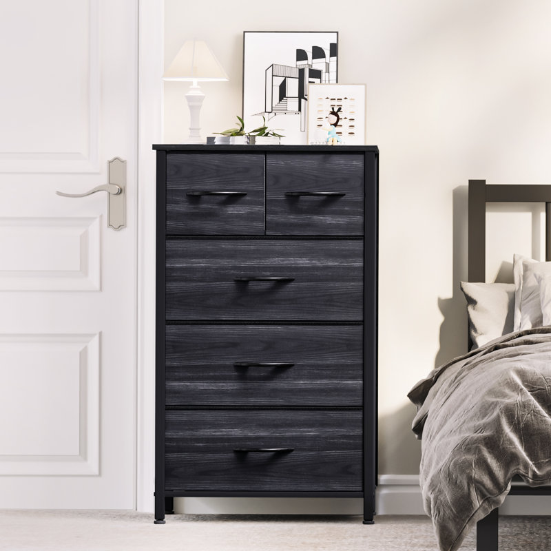 Alyeska 22'' W 5 - Drawer Dresser