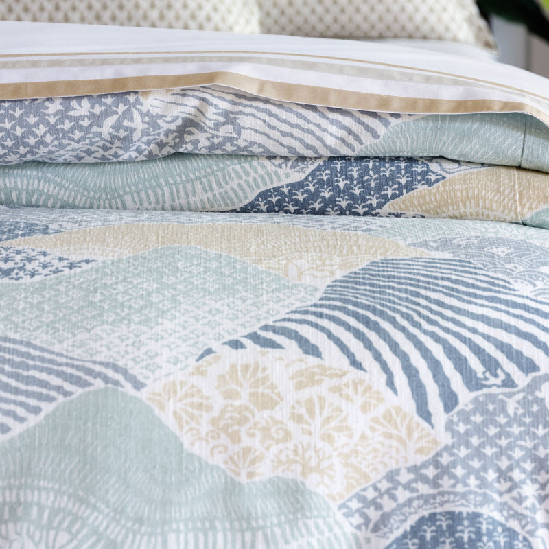 Brentwood Duvet Cover, Queen Duvet Cover + 5 Shams + 3 Throw Pillows