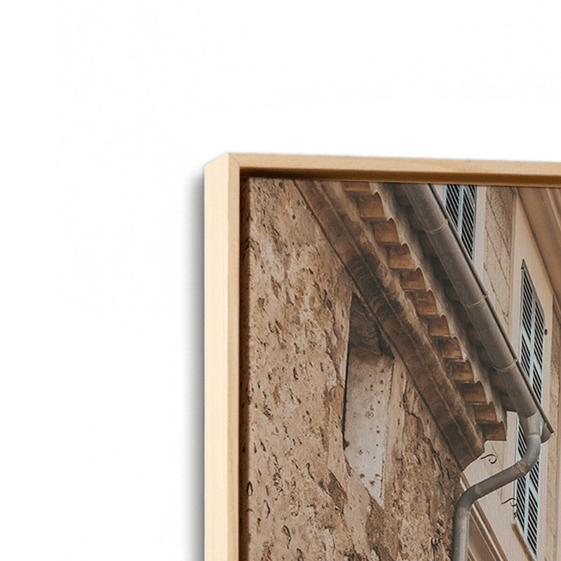 Impression sur toile Mountain Village Passage, Cadre américain en érable flottant, H 12,75 po x l 8,75 po x P 1,75 po