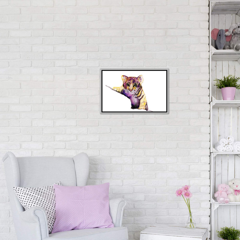 Art little tiger, Toile avec cadre argenté, H 26 po x l 18 po x 1,5 po