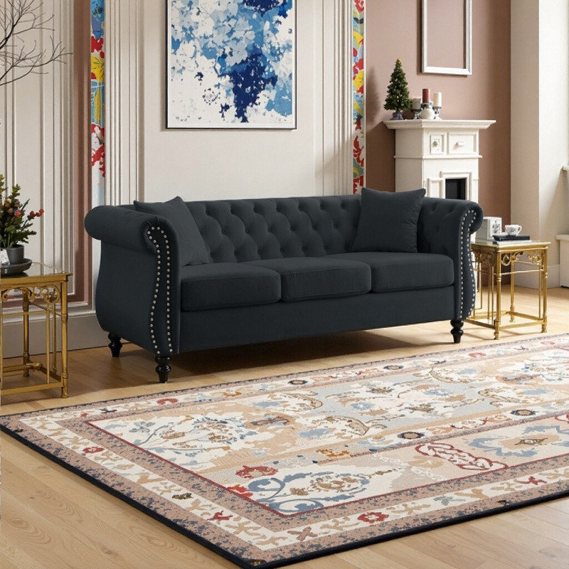 Canapé Chesterfield Chesterfield 3 places avec accoudoirs roulés et garniture cloutée