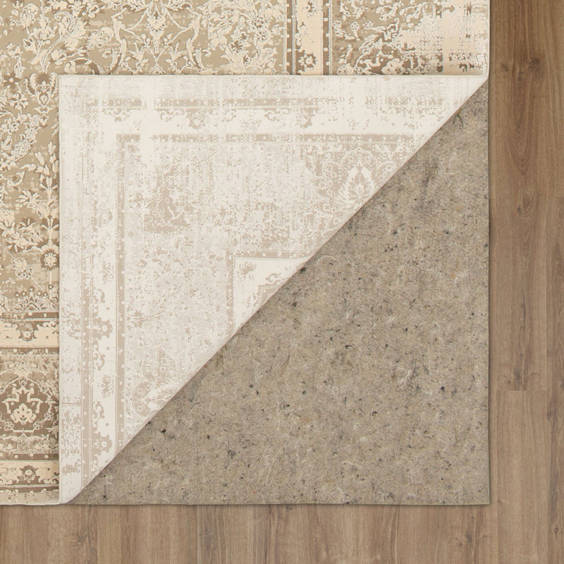 Vinci Oriental Indoor Rug, Rectangle 5' x 8'