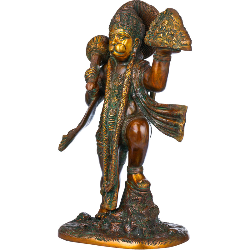 La statue d'Hanuman déterminée ayant levé le Mont Dron