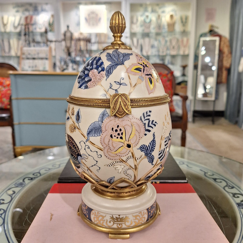 Porcelain Egg Shaped Hinged Box