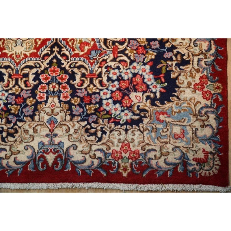 Hand Knotted Wool Oriental Rug
