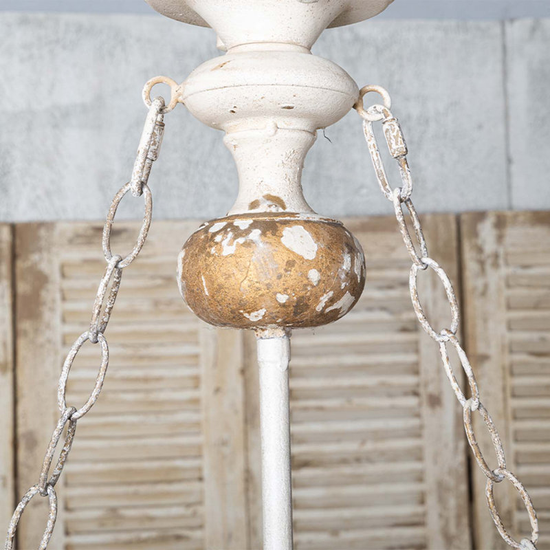Luminaire suspendu rétro en métal pour un élégant décor de salle à manger, parfait pour créer une atmosphère chaleureuse