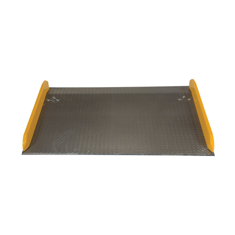 ALUMINUM DOCK BOARD STEEL CURB 15K 72X36, 13.63" H x 60" W x 48" D