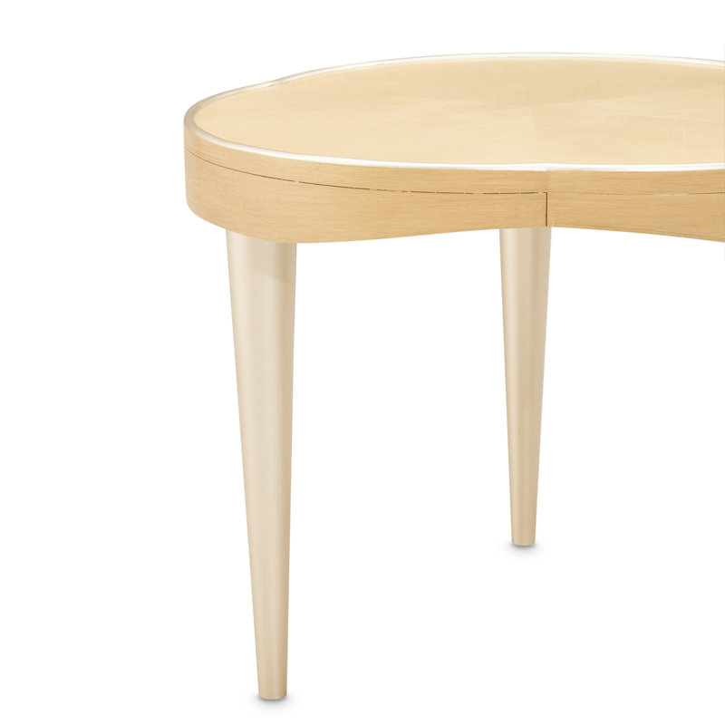 Camellia Field Caramel End Table, 21" H x 26" W x 26" D