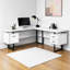 Bureau d'ordinateur moderne Carie