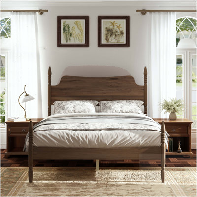 Queen Spindle Four-Poster Bed with Curved Tall Headboard