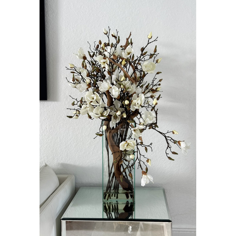Arrangement dans un vase