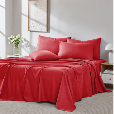 Southshore Fine Linens Vilano Springs Extra Deep Pocket 4-Piece Sheet Set, Ultra Soft Double-Brushed 110 GSM Microfiber Bedding, 21-Inch Deep Pocket, 2 Pillowcases, Twin, Chili Pepper Red