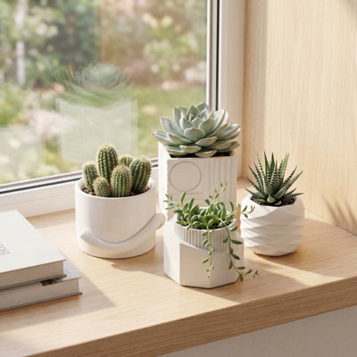 Romy Modern Minimalist Handmade Concrete Geometric Vase Set with Drainage Holes (Set of 4)