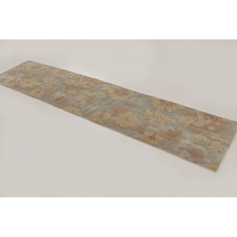 One-of-a-Kind 2'2x9'9 Area Rug