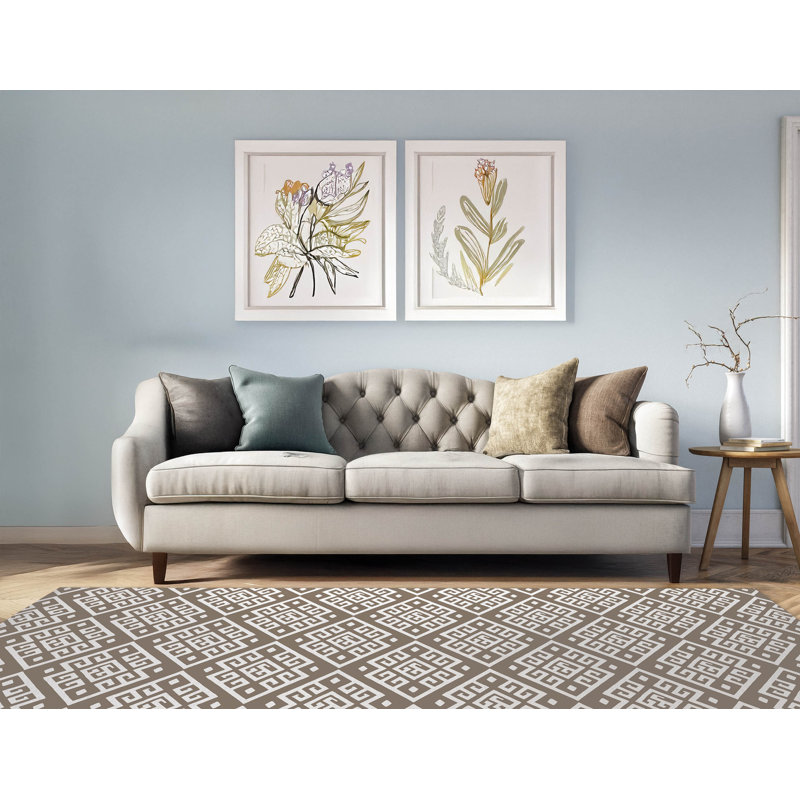 Jonsson Indoor Non-Slip Area Rug, Rectangle 4' x 6'