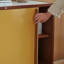 Buffet décoratif coulissant à couleur contrastante-1036688845