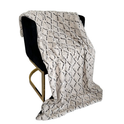 Diamond Handmade Throw Blanket