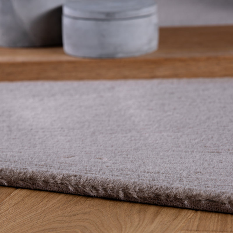 Brijshwaer Solid Colour Area Rug, Rectangle 160 x 230cm