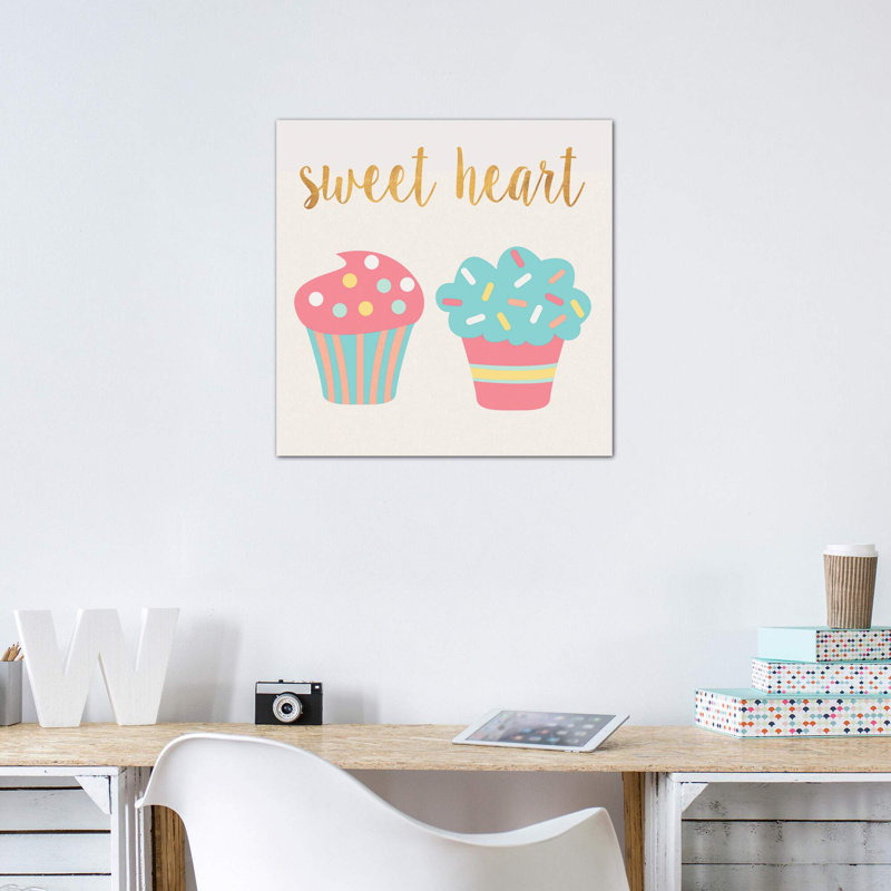 Cupcakes II - impression d'art graphique, Toile tendue, Pas de tapis, H 26 po x l 26 po x P 1,5 po