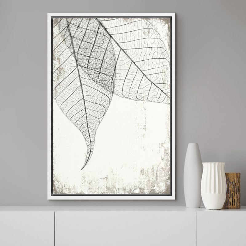 «Translucent Leaves I», reproduction d'art sur toile encadrée rustique, H 36 po x l 24 po x P 2 po, Toile blanche encadrée