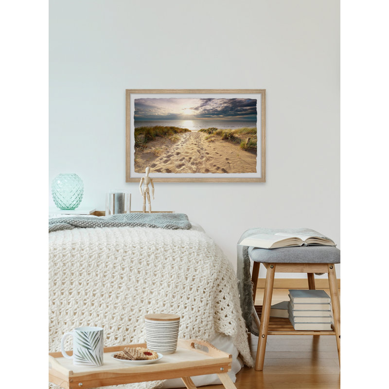 Sea, Sand and Footsteps - Photographie de cadre photo, H 8 po x l 12 po x P 1,5 po
