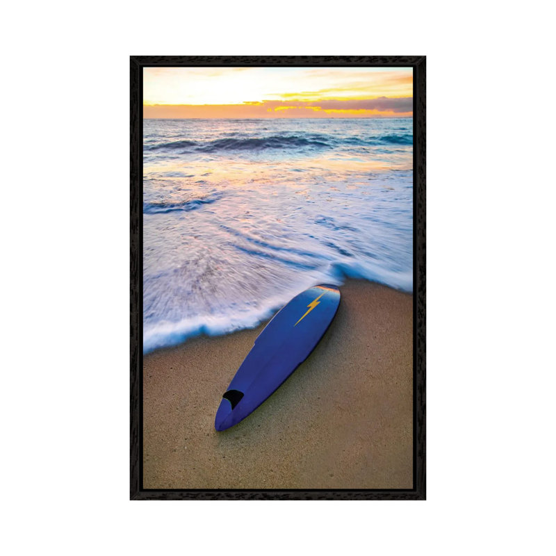 Lopez Stinger Vert by Sean Davey - Floater Frame Gallery-Wrapped Canvas Giclée on Canvas, 66.04 cm H x 45.72 cm W, Black