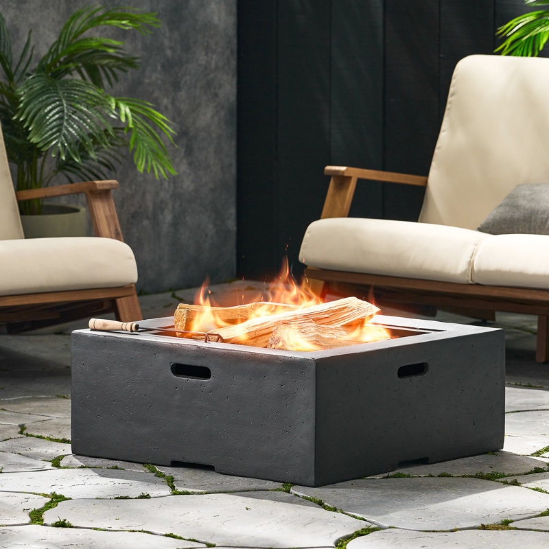 Poêle d'extérieur carré de 74 cm (29 po) - Gris foncé, confort de combustion du bois, profondeur et largeur de 72,1 cm (28,42 po), hauteur de 42,6 cm (16,78 po), poids de 23,9 kg (52,61 lb), foyer chauffant.