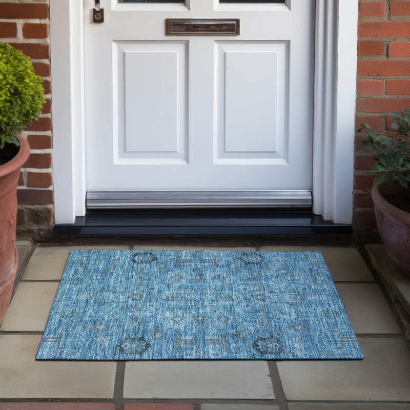 Alta Washable Oriental Indoor / Outdoor Rug, Rectangle 1'8" x 2'6"