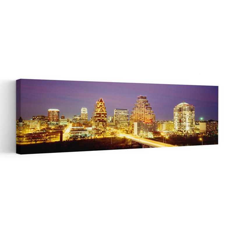 Bâtiments illuminés au crépuscule, Austin, Texas, États-Unis, H 36 po x l 12 po