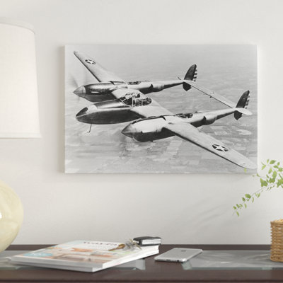 « a test flight of the yp-38 service test fighter aircraft », reproduction de photo sur toile