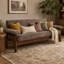 Canapé 2 places Gatton 69,9 po en chenille moderne avec accoudoirs rembourrés et dossier capitonné, coussin d'assise amovible, pieds en hévéa, mousse et ressorts ensachés-316559394