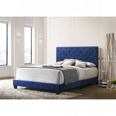 Transitional Full Bed With Timeless Charm