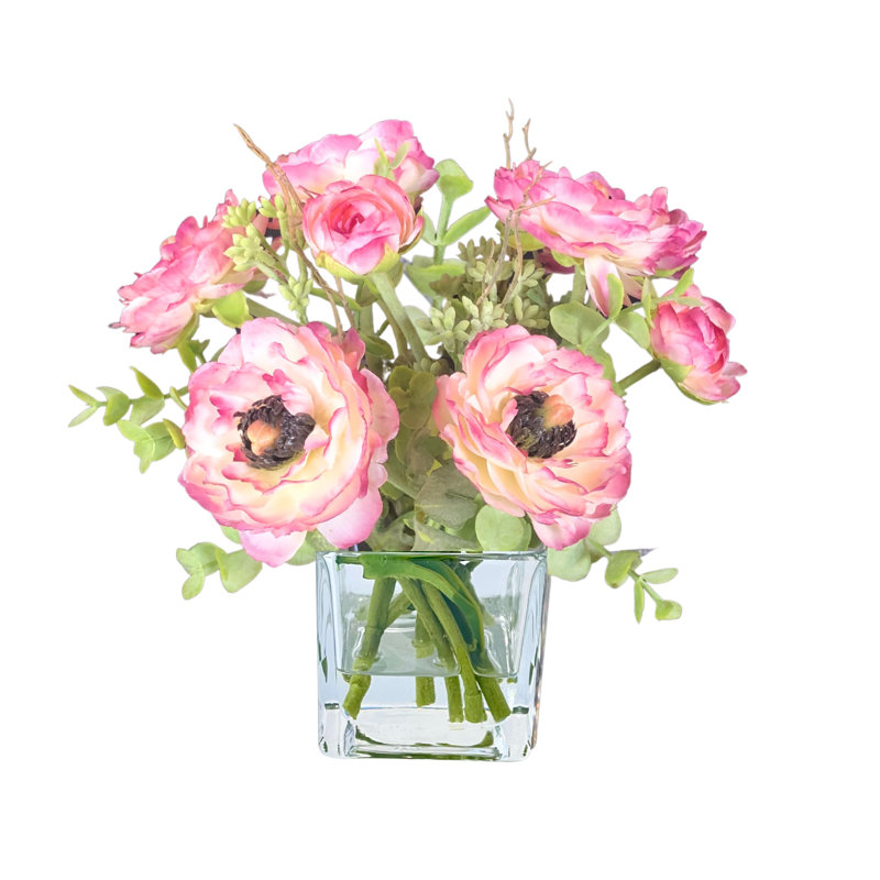 Renoncule dans un vase