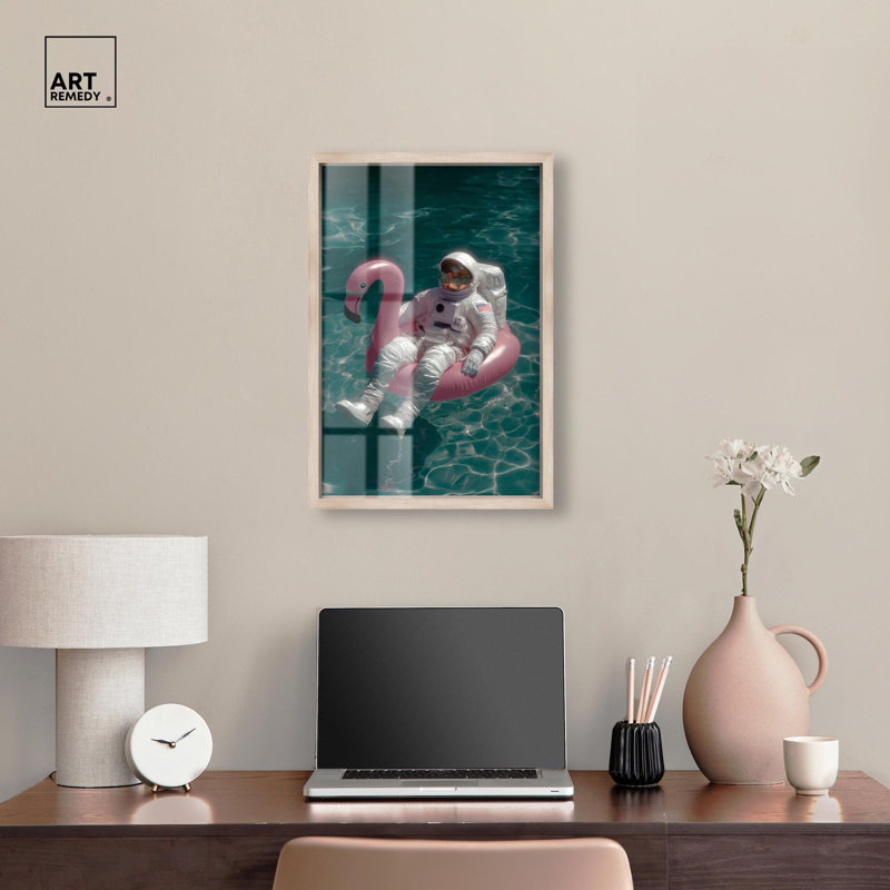 «Aqua Astronaut I I Shadowbox Print», art mural par Art Remedy, cadre blond, 17 x 25, Cadre blond, H 25 po x l 17 po