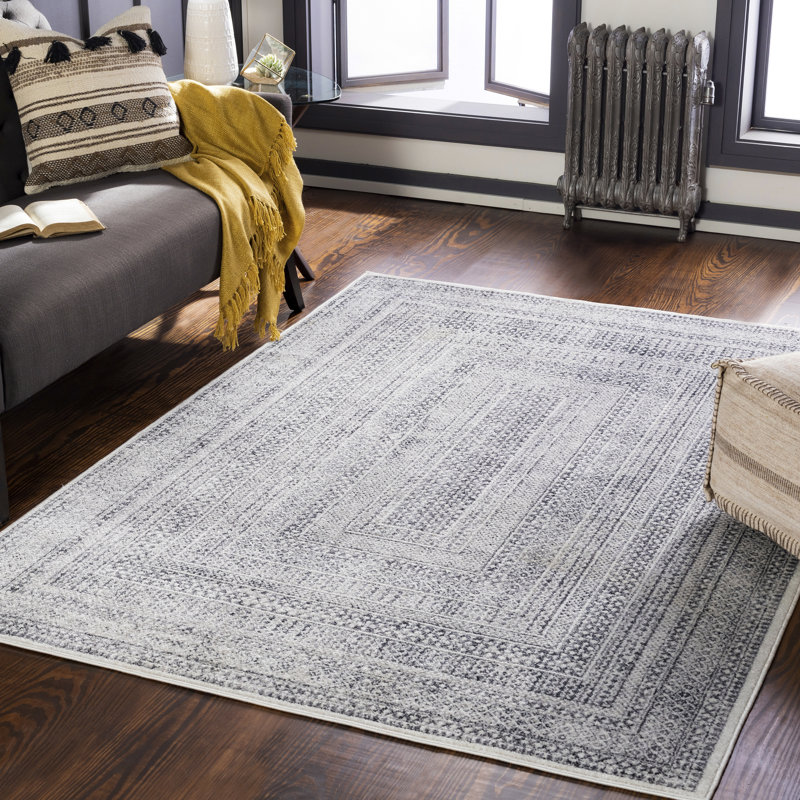Aavyn Oriental Indoor Rug, Rectangle 8'10" x 12'