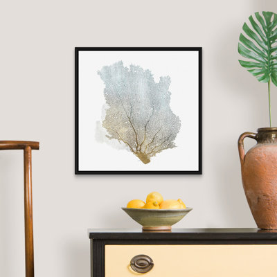 «Delicate Coral I» par Isabelle Z - reproduction d'art sur toile