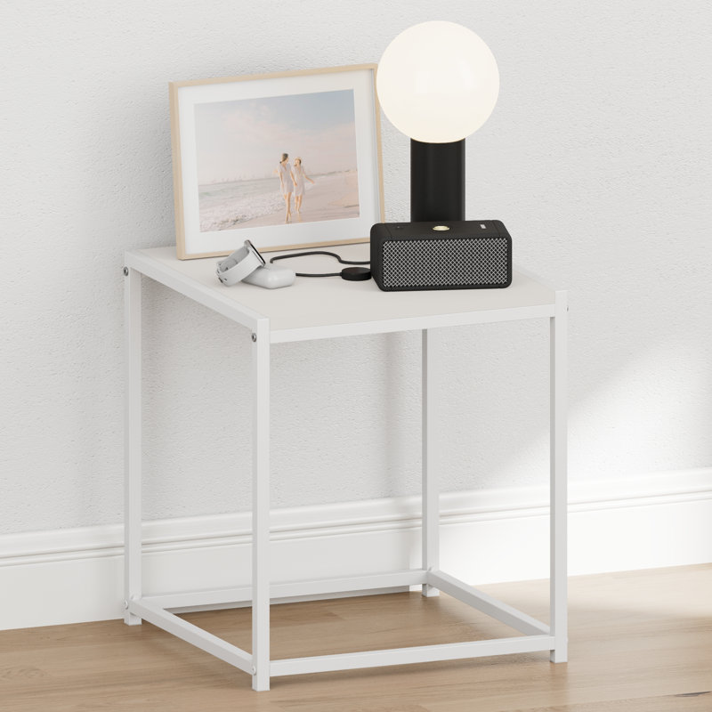 Furinno CAMNUS Night Stand, Metal Frame Nightstand, Toolless Side Table, End Table, Bedside Table, for Living Room, Bedroom, Solid White