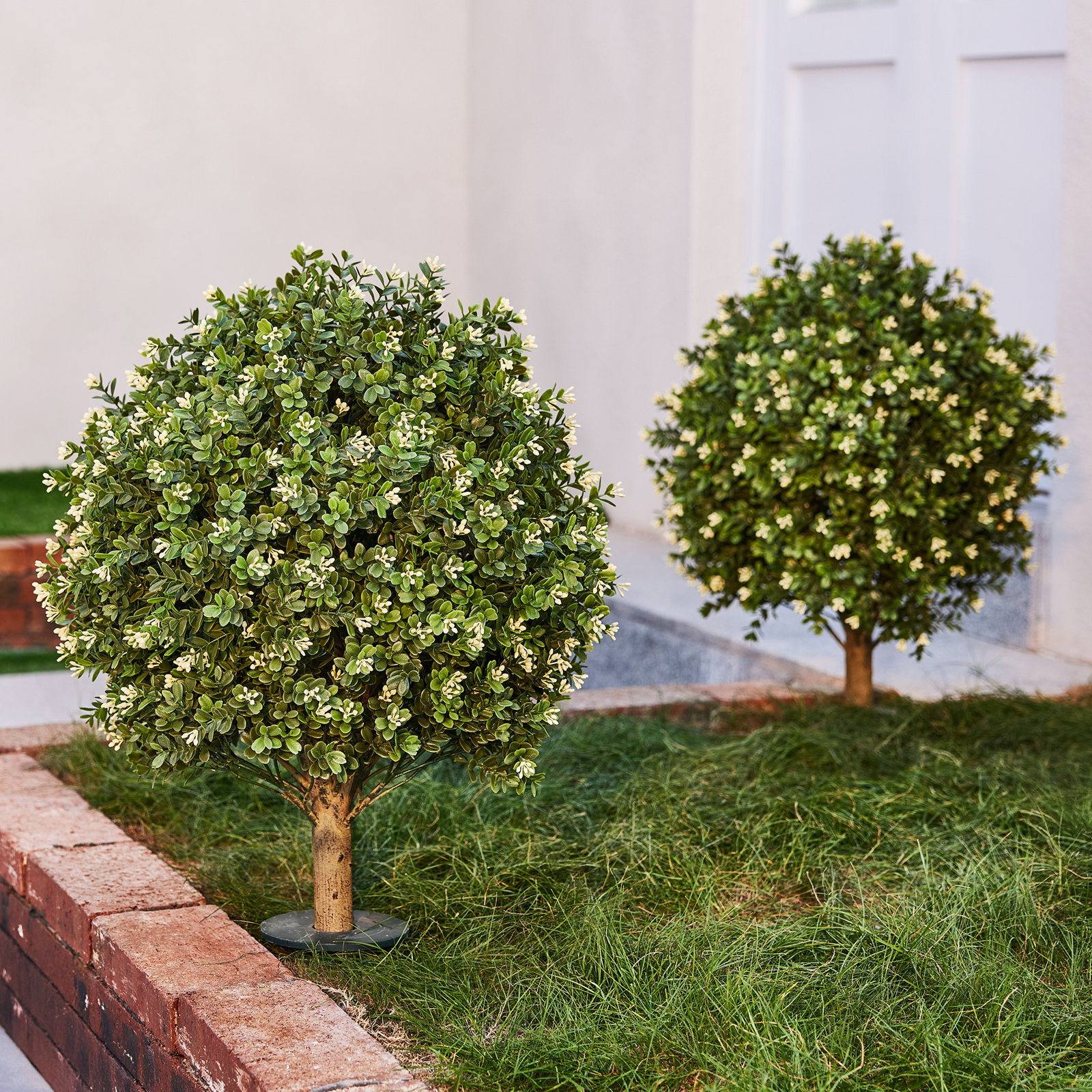 Ashwell 32" Boxwood Topiary with Base Included, 1, 31.2" x 20"