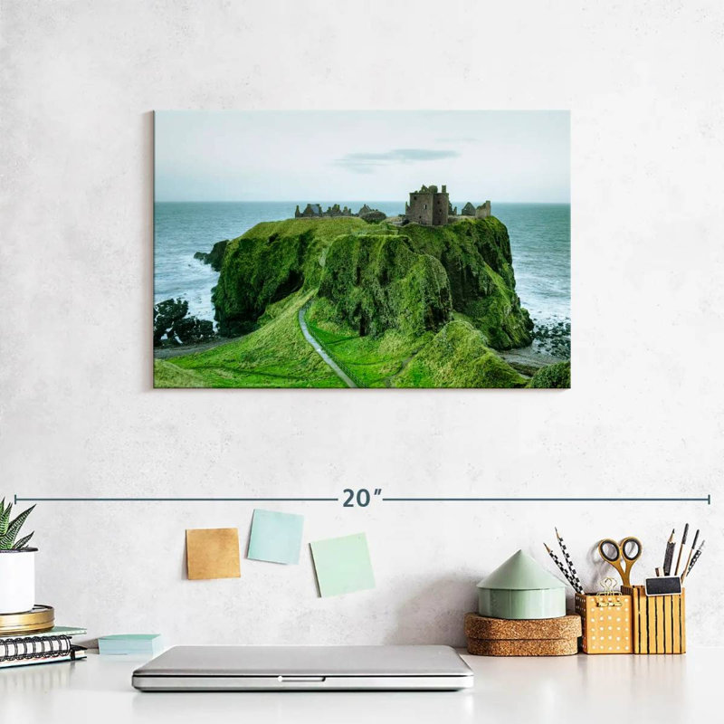 Château Dunnottar, H 8 po x l 12 po