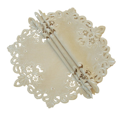 San Marcos Polyester Floral Square Doily