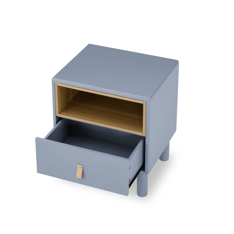 Élégante table d'appoint polyvalente en bois massif nordique pour la chambre à coucher et le salon
