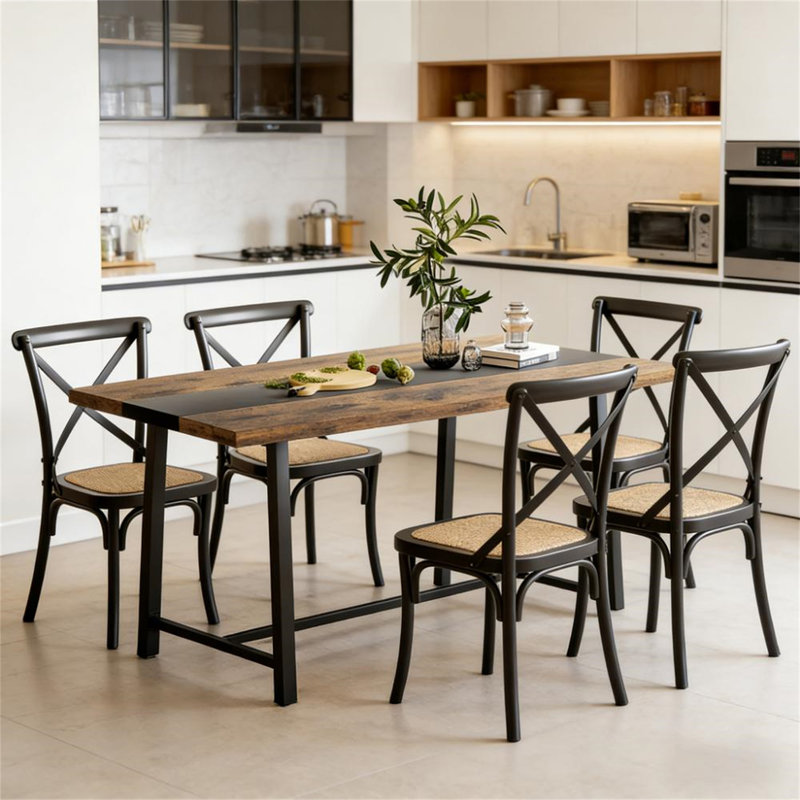 Longue table de salle à manger