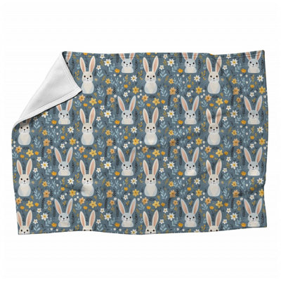 Bunnies Fleece Throw Blanket - Illustration Warm Soft Blankets - Throws for Sofa, Bed, and Chairs