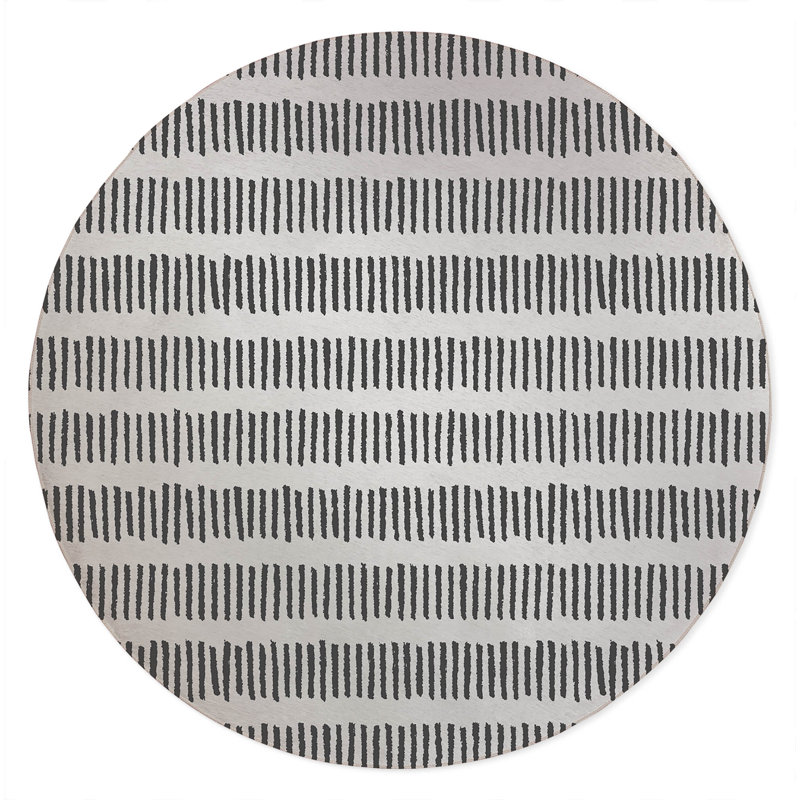 Fencing Rows Non-Slip Outdoor Rug, Round 5'