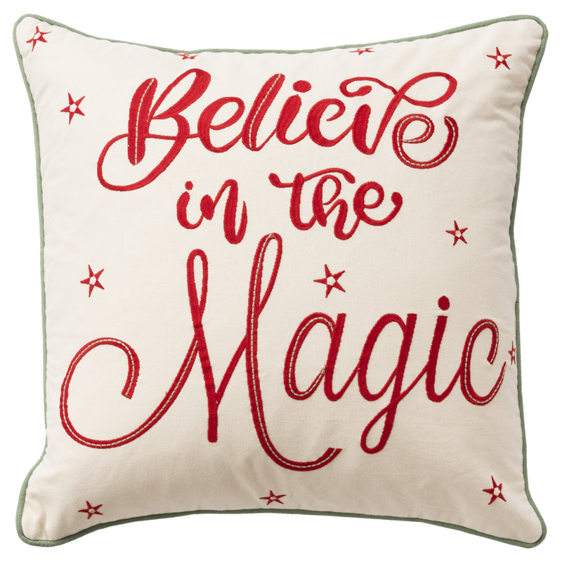  Coussin Believe in the Magic