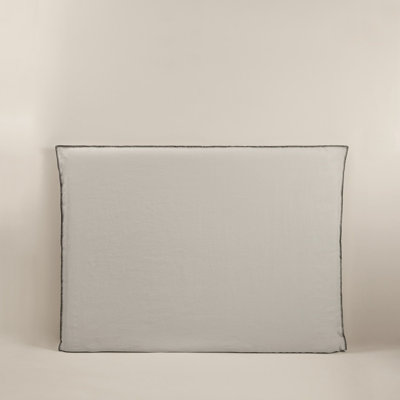 Nino Slipcover
