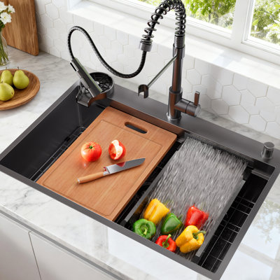 Évier de cuisine en cascade noir 33 po, robinet multifonctionnel, conception de poste de travail, cuve simple de 33 po de profondeur avec gros articles rétractables, condensation et drainage rapide