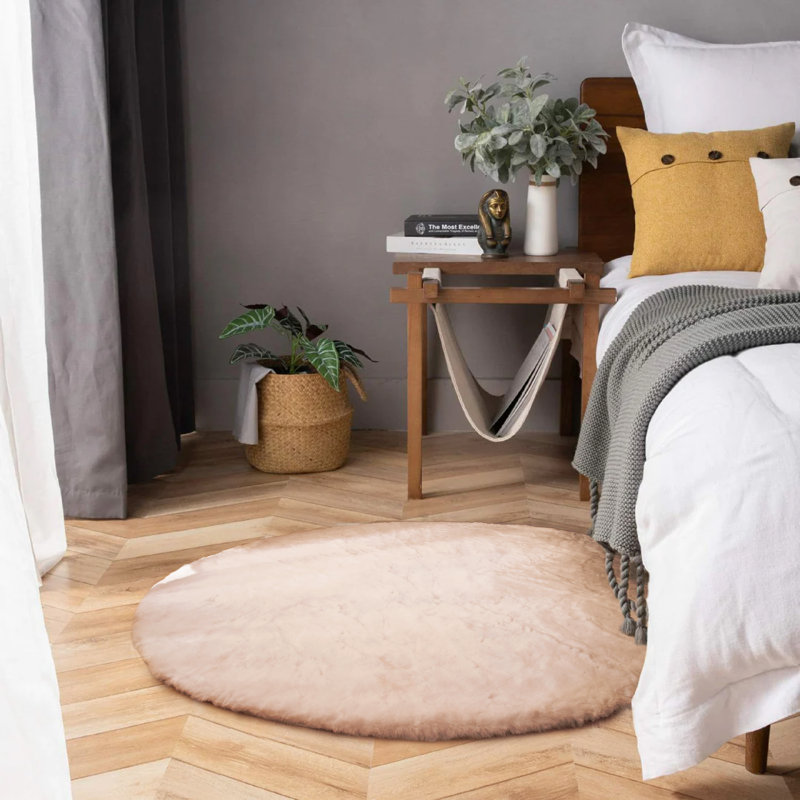 Tapis beige en simili lapin Tristion Cozy, Rond 4 pi