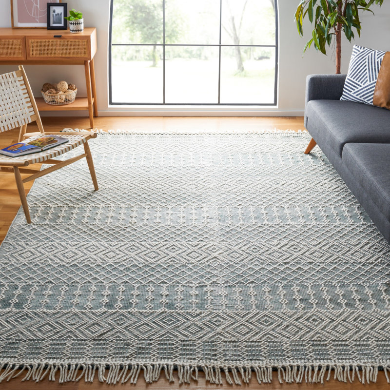 Moroccan Hand Loomed Wool Moroccan Rug, Rectangle 2'3" x 4'