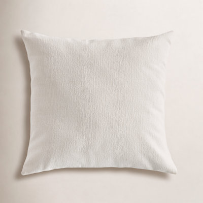 Toscani 20" x 20" Throw Pillow